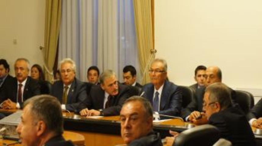 "Deniz Baykal, Ifade Alan, Sorgulayan Bir Komisyon Olsaydı &Ccedil;ıkamazdı"