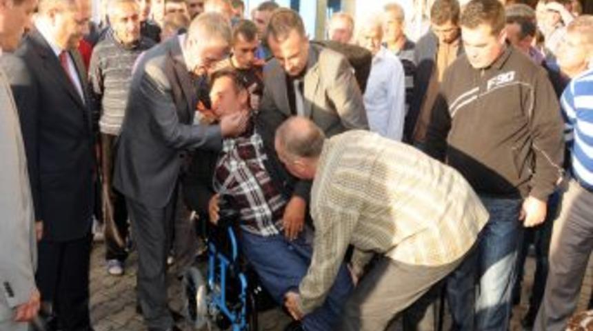 İGM, Cezaevinde Yatan H&uuml;k&uuml;ml&uuml;ye Ak&uuml;l&uuml; Tekerlekli Sandalye Hediye Etti