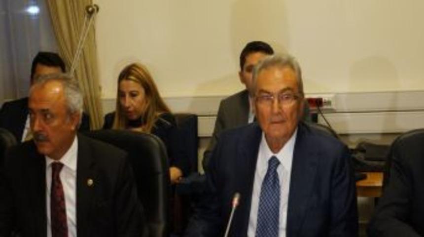 Deniz Baykal: Bu Fiili Uygulamanın Bir Par&ccedil;ası Haline Gelmeyi Kabul Etmem