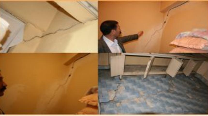 &quot;Çocuklarımla birlikte ölümü bekliyoruz&quot;