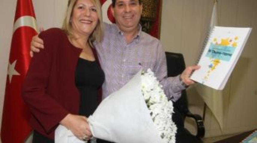 Konak Belediyesi'nden &Ouml;zel &Ccedil;ocuklara &Ouml;zel Kitaplar