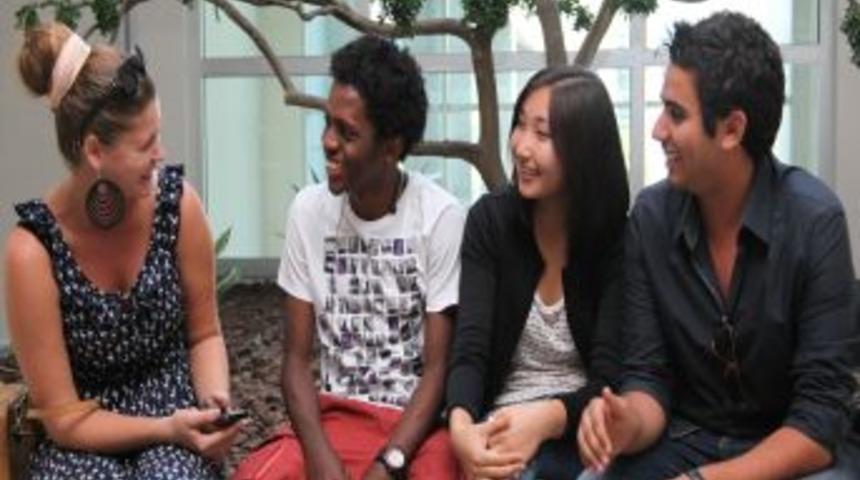 D&ouml;rt Kıta 51 &Uuml;lkeden Gen&ccedil;ler Gediz &Uuml;niversitesi'nde &Ouml;ğrenim G&ouml;r&uuml;yor