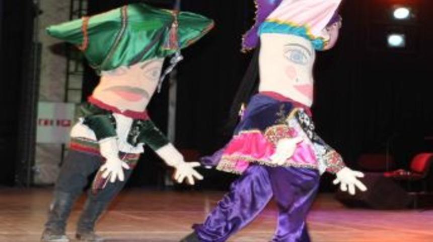 Bayraklı'dan Akart&uuml;rk Ge&ccedil;ti