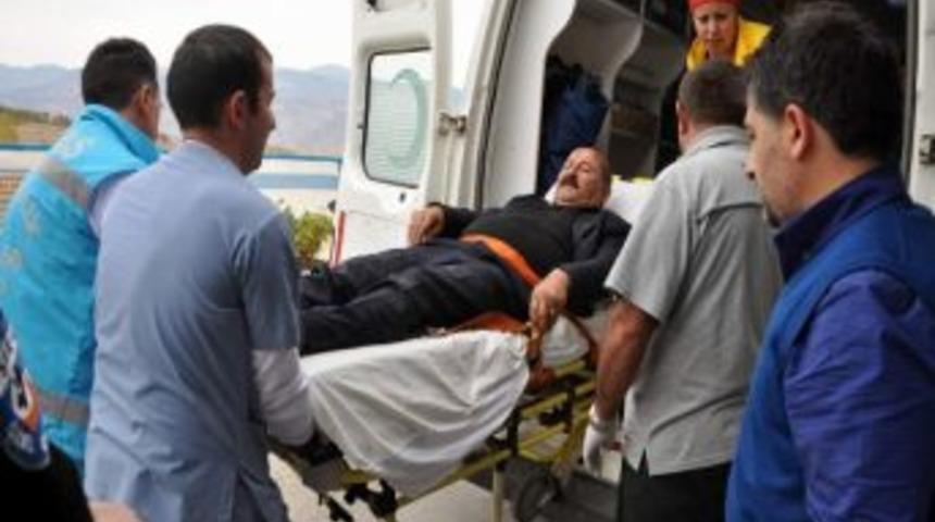 Otomobil Şarampole U&ccedil;tu: 4 Yaralı