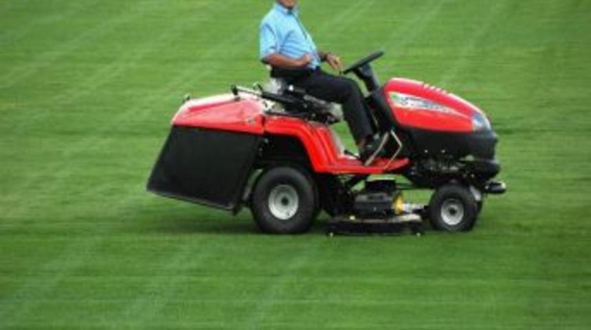 Denizli Belediyespor’a Yeni Zemin