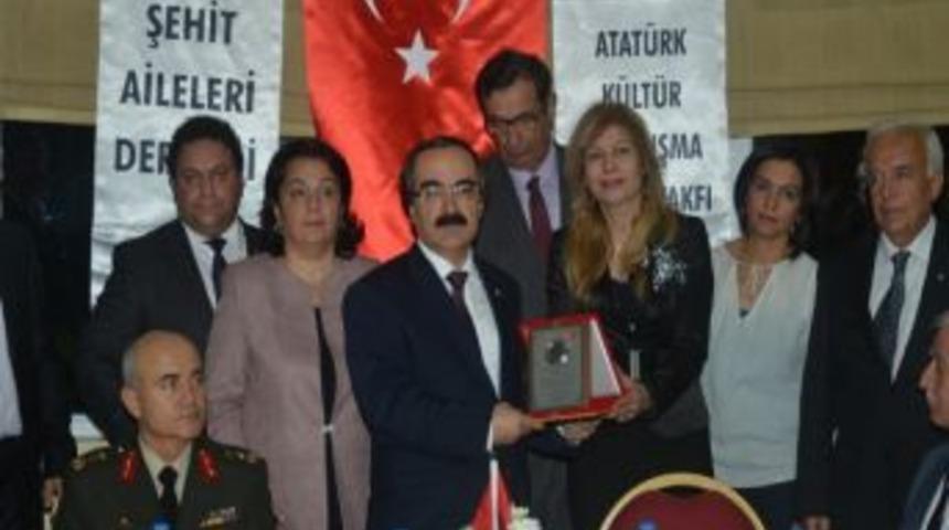 Adana&rsquo;yı Kenetleyen Yemek