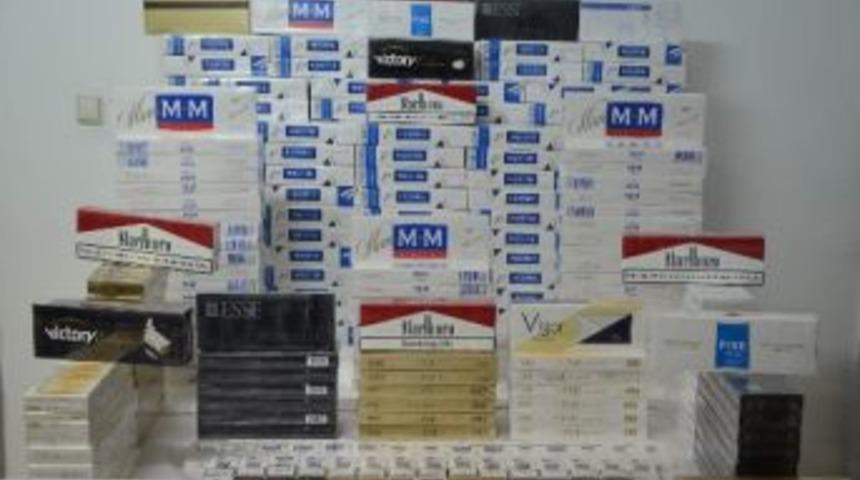 5 Otob&uuml;ste 12 Bin 196 Paket Ka&ccedil;ak Sigara Yakalandı