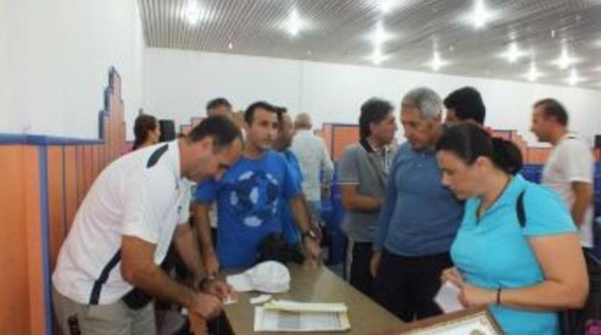 Okul Spor Faaliyetlerinin Kura &Ccedil;ekimleri Yapıldı