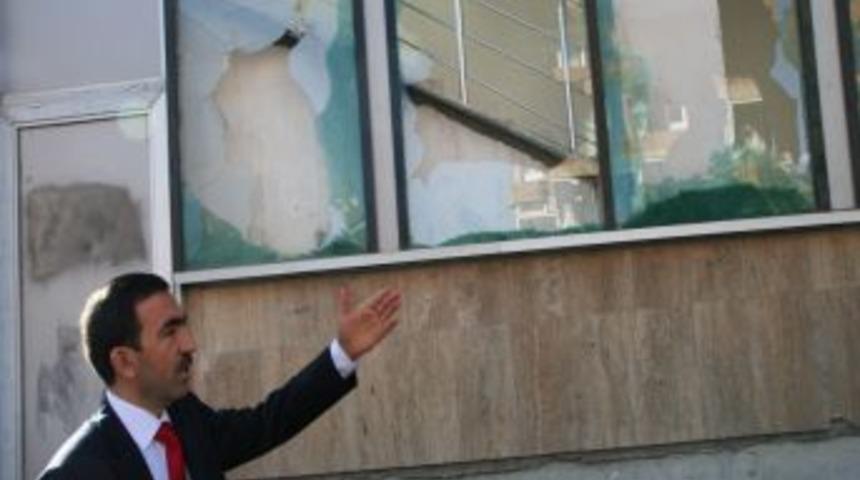 Ceylan: Eğitim Kurumlarına Yapılan Saldırılar Sorunu &Ccedil;&ouml;zmez, Derinleştirir