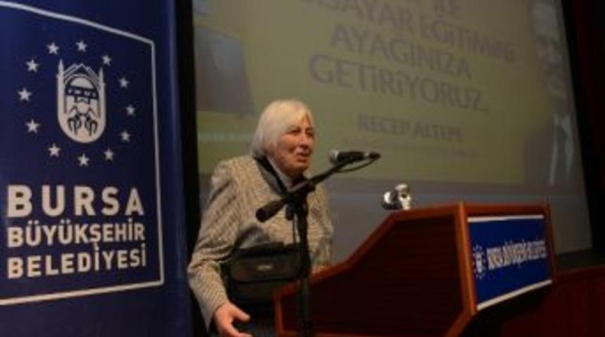 82 Yaşında Bilgisayar &Ouml;ğrendi