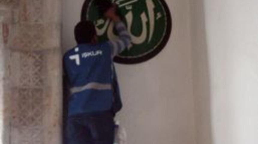 Nevşehir'de Camiler 10 Kişilik Ekip Tarafından Temizlenecek