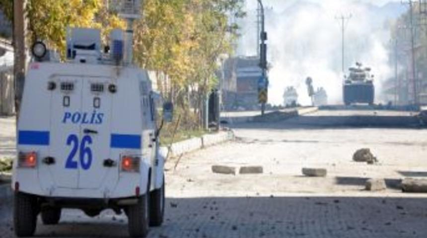 Y&uuml;ksekova yine savaş alanı