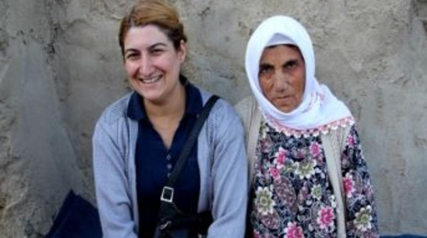 G&ouml;n&uuml;ll&uuml; Hekimler Dağ K&ouml;ylerinde