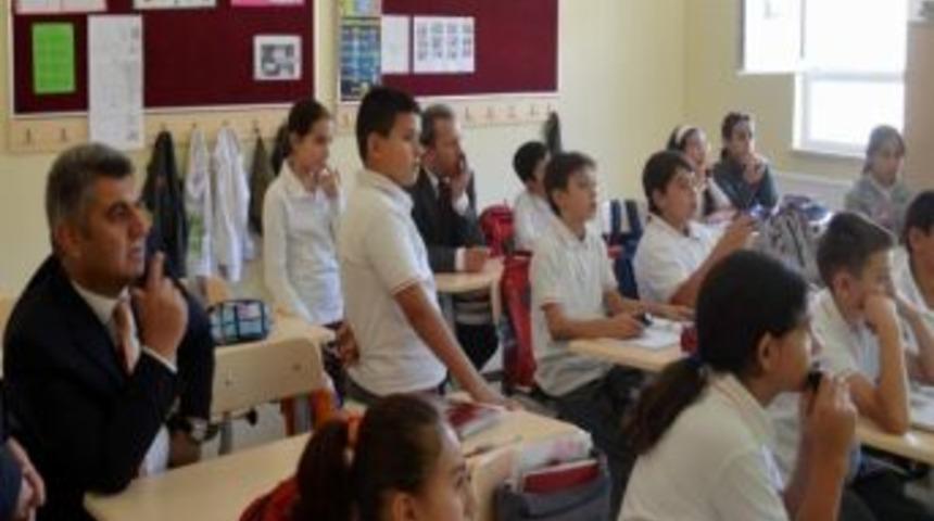 Boz&uuml;y&uuml;k İl&ccedil;e Milli Eğitim M&uuml;d&uuml;r&uuml; Başıb&uuml;y&uuml;k&rsquo;ten Orhangazi Koleji&rsquo;ne Ziyaret