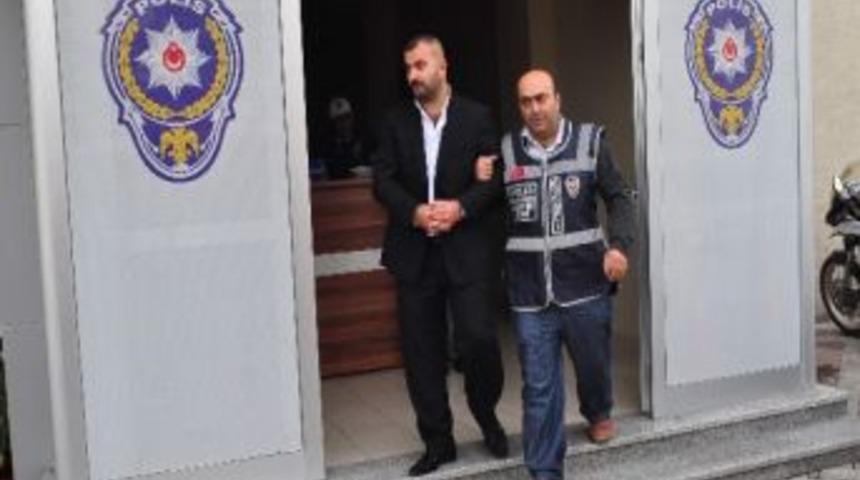 İki Kişiyi Silahla Yaralayan Şahıs Teslim Oldu