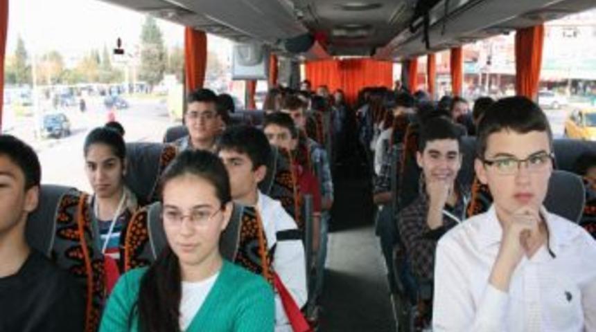 Bursa&rsquo;lı &Ouml;ğrencilerin Cumhuriyet Yolculuğu Devam Ediyor