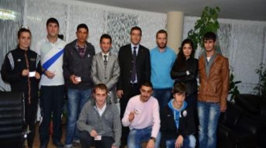 Can Kurtarma Kursuna Katılanlara Sertifika