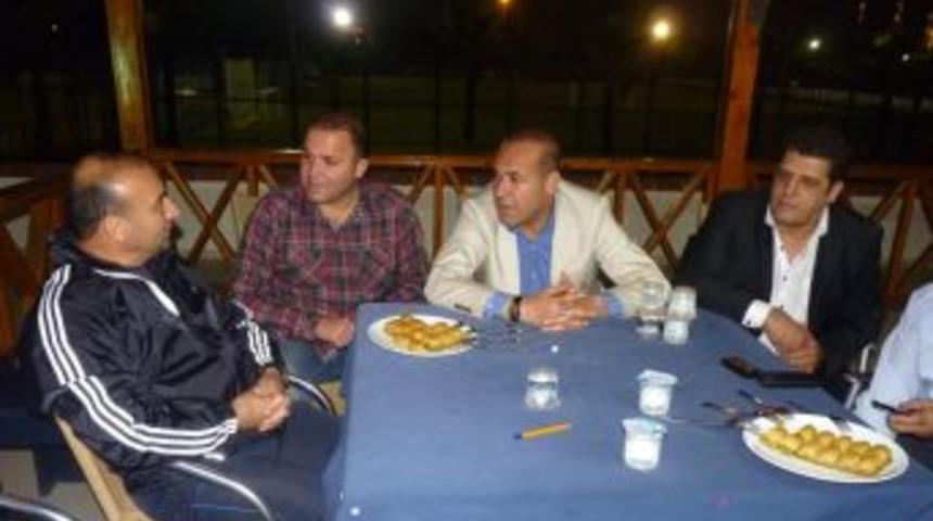 H&uuml;seyin S&ouml;zl&uuml;'den Demirspor'a ziyaret