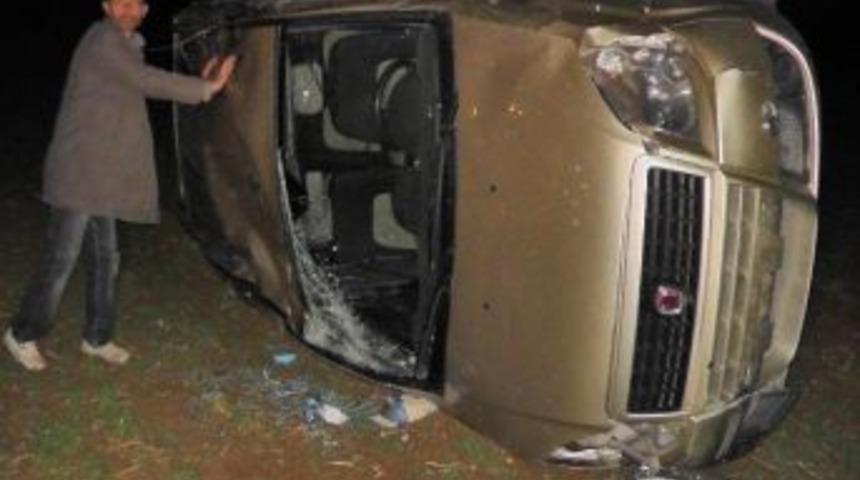 H&uuml;y&uuml;k&rsquo;te Trafik Kazası: 1 Yaralı