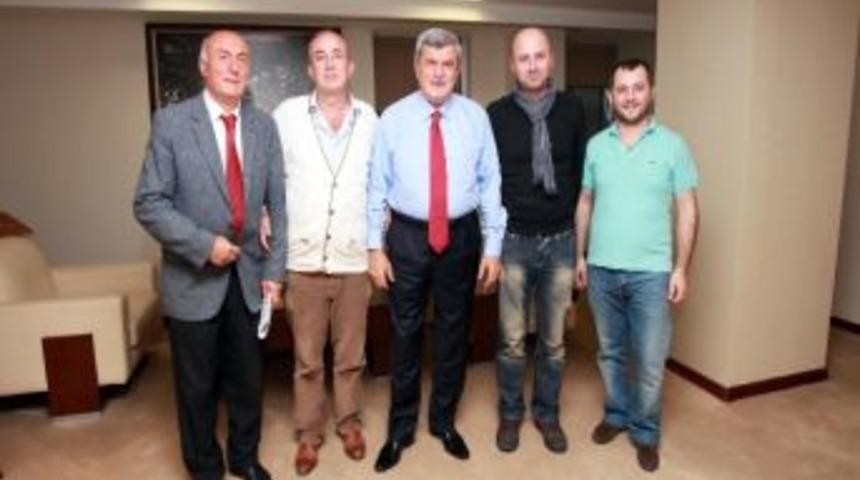 Kartepe Turizm Derneğinden Başkan Karaosmanoğlu&rsquo;na Ziyaret