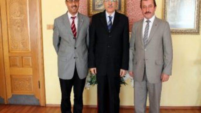 Türkiye Gazetesi’nden Vali Kemelek’e Ziyaret