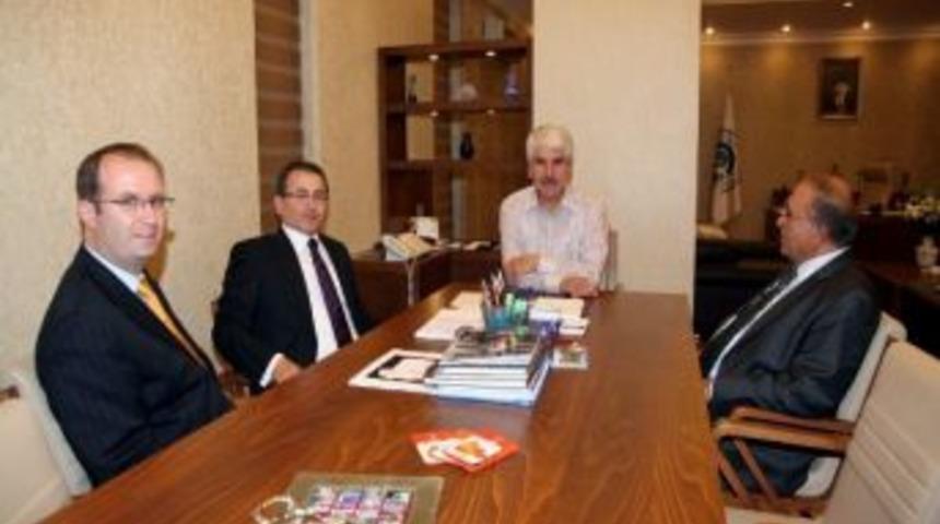 Halk Gyo Genel M&uuml;d&uuml;r&uuml; Şimşek'ten Başkan Sakallı'ya Ziyaret