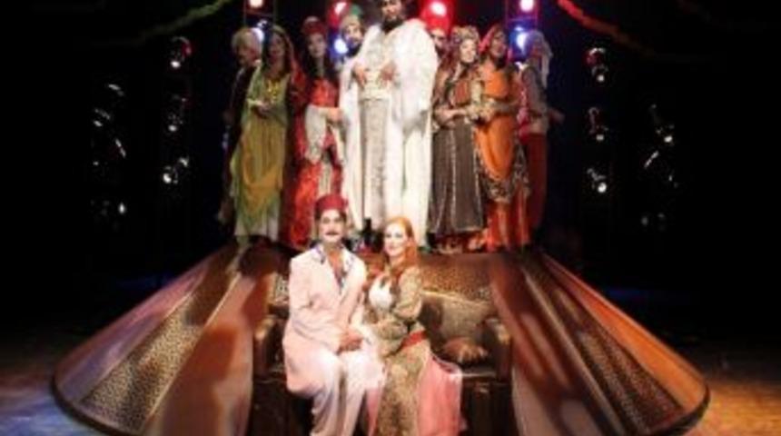 Sdt Ekim Ayında 4 Bin 429 Seyirciye Perde A&ccedil;tı