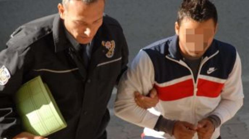 14 yaşındaki hamile eşini motosikletle ezdi