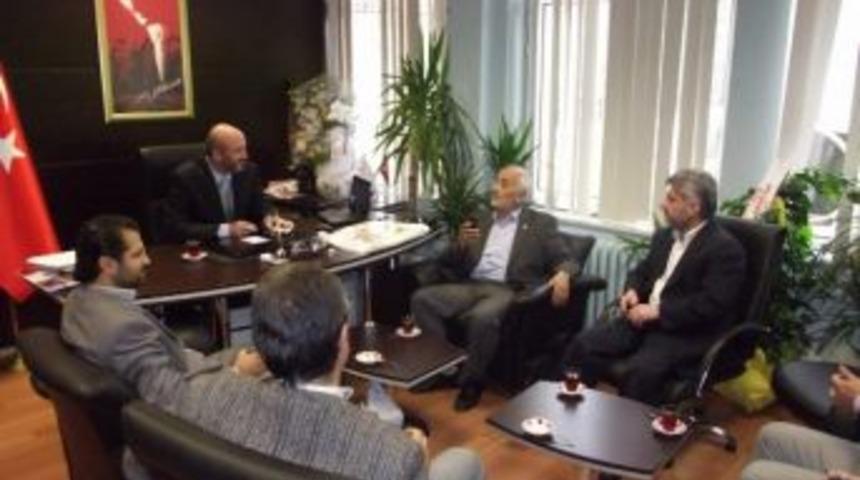 G&ouml;n&uuml;ll&uuml; Kuruluşlardan Baroya Ziyaret