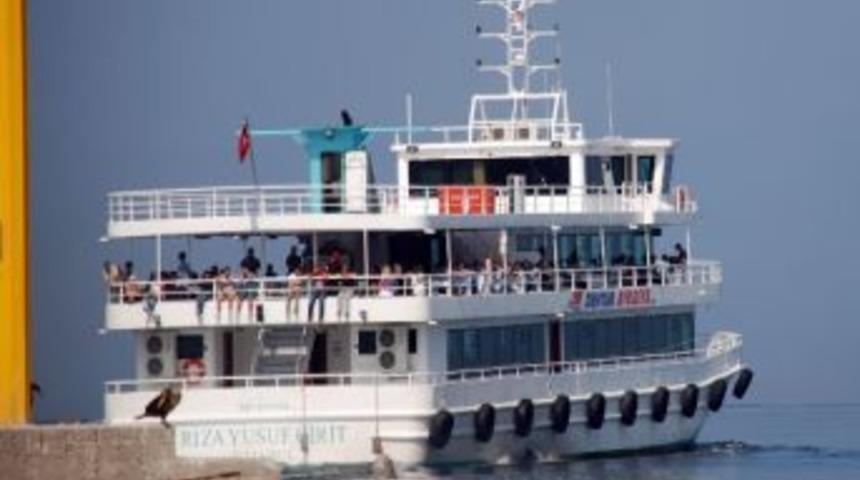 Yalova-adalar Seferleri Ge&ccedil;ici Olarak Durduruldu