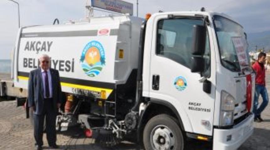 Ak&ccedil;ay&rsquo;da Tam Donanımlı S&uuml;p&uuml;rge Aracı Hizmete Girdi