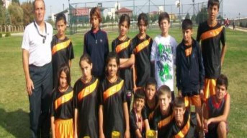 Okullarının Gururu Oldular