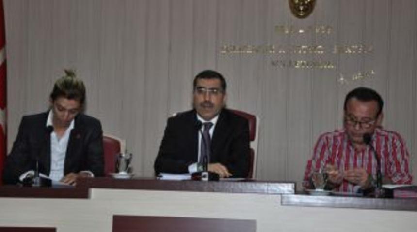 Y&uuml;reğir'in 2013 b&uuml;t&ccedil;esi belli oldu