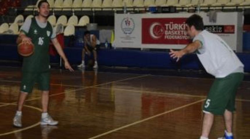 Manisa Belediyespor, Altay Ma&ccedil;ına Hazırlanıyor