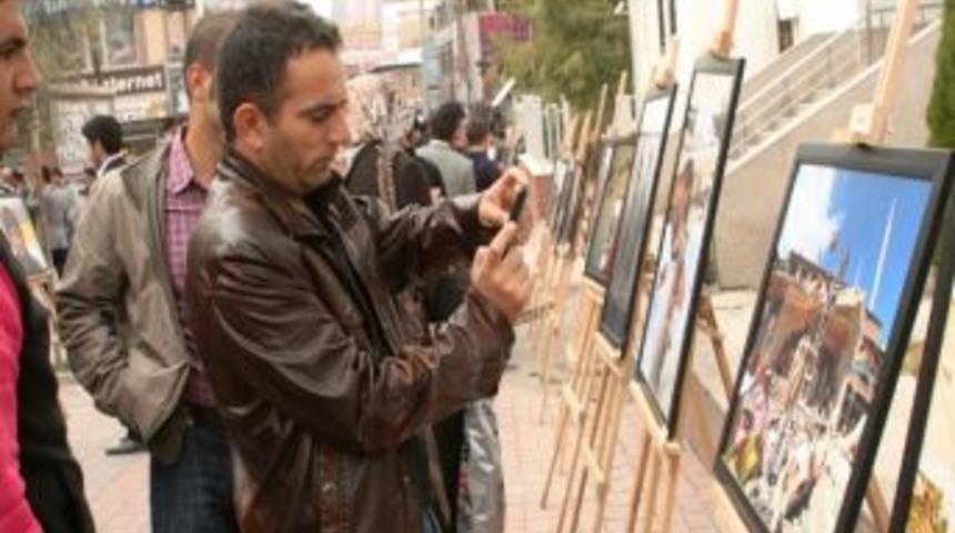 Van'da Deprem Konulu Fotoğraf Sergisi