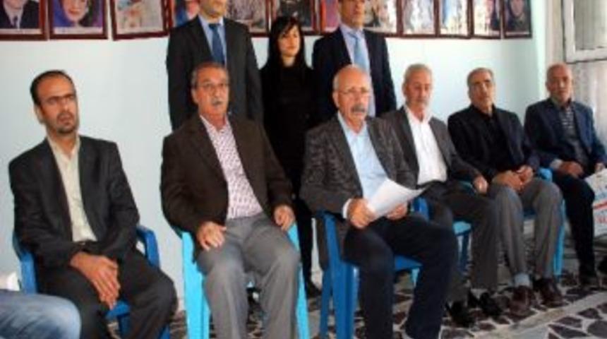 A&ccedil;lık Grevi Yapan Mahkumlara Destek A&ccedil;ıklaması