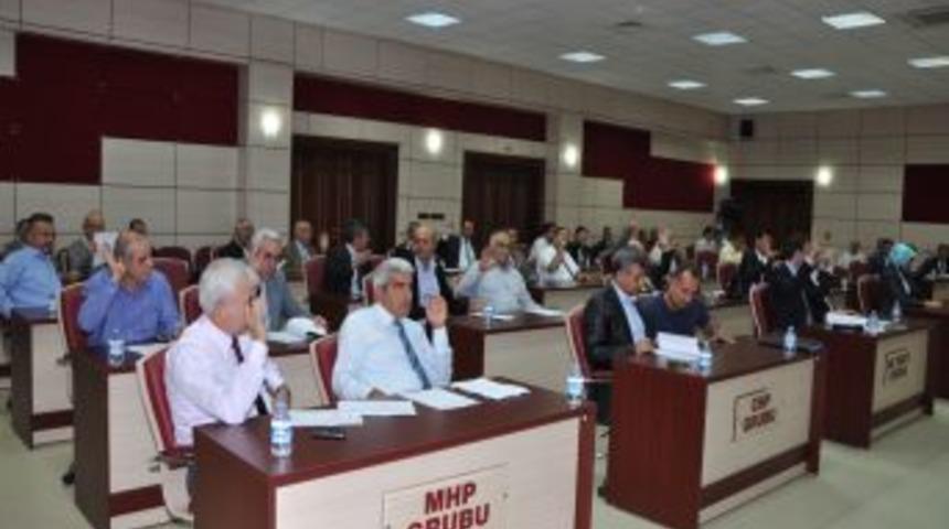 Y&uuml;reğir Belediyesi'nin 2013 Yılı B&uuml;t&ccedil;esi 117 Milyon Lira