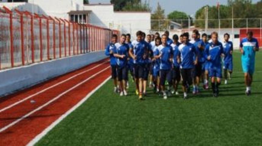 Ayvalıkg&uuml;c&uuml; Armutlu Deplasmanına Hazırlanıyor