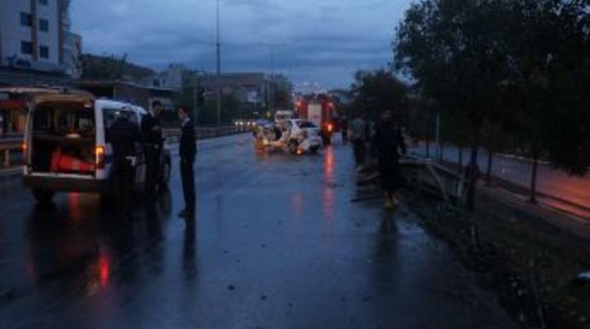 Pendik&rsquo;te Kaza: 1 &Ouml;l&uuml;, 1 Yaralı