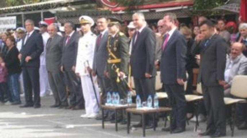 Karaburun'da Cumhuriyet Bayramını Coşkusu
