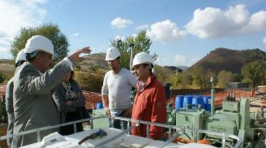 Kula&rsquo;da Jeotermal Enerji Sondajları Devam Ediyor