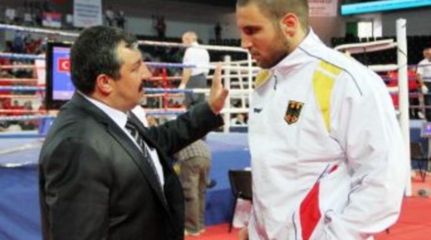 T&uuml;rkiye Kick Boks Federasyonu Gurbet&ccedil;i Şampiyonaların Peşinde