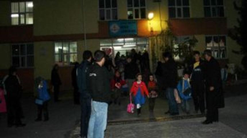 (&ouml;zel Haber) Okul &Ouml;n&uuml;nde Bekleyenlere 169 Lira Para Cezası