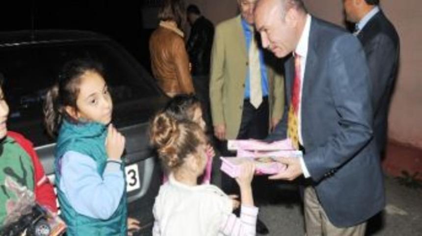 Aynı Anda 49 &Ccedil;ardakta Buluştular