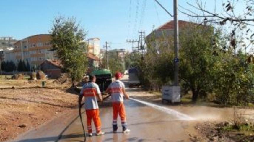 Kurban Alanından 12 Kamyon &Ccedil;&ouml;p &Ccedil;ıktı