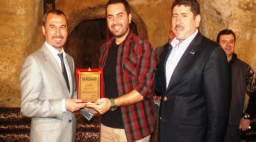 'Davetsiz Misafir'e, 'Anadolu&rsquo;yu En İyi Tanıtan Program' &Ouml;d&uuml;l&uuml;