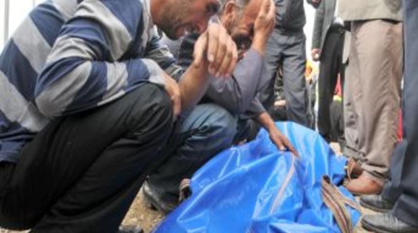 Trafik Kazasında Kanala D&uuml;şen Kadının Cesedi 31 Saat Sonra Bulundu