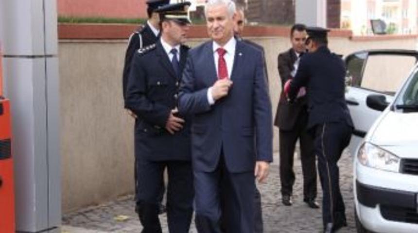 Erzurum Pmyo M&uuml;d&uuml;r&uuml; Olarak Atanan Abdullah Şahin, G&ouml;rev Başı Yaptı