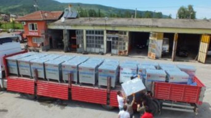 Eskiyen Konteynırların Yerine Yeni Konteynırlar Kondu