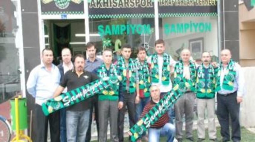 Akhisarspor Taraftarlar Derneği'nden Taraftara &Ccedil;ağrı